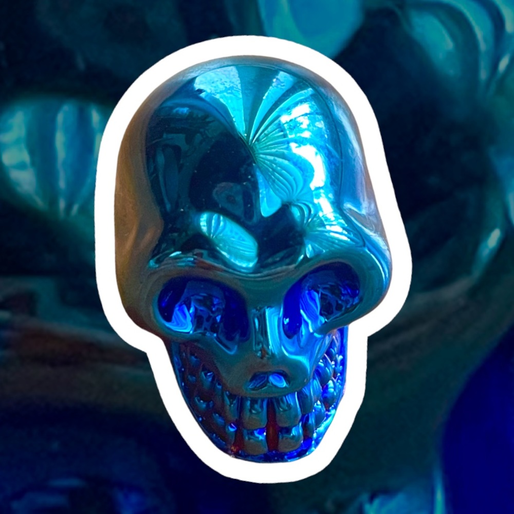 Aura skull head crystal